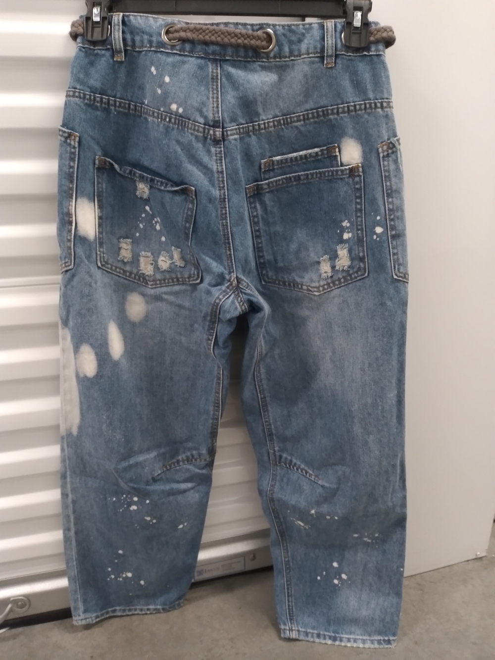 OLI & HALI Light Blue Distressed Relaxed Jeans with Rope Drawstring - Picture 2 of 3